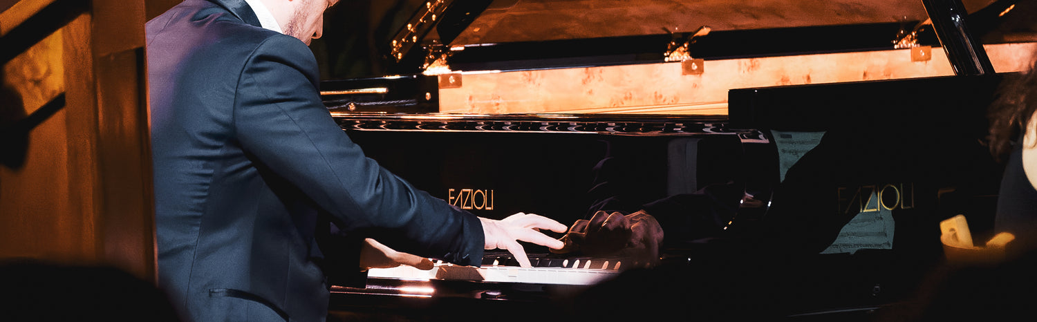 Entretien restauration et vente de pianos acoustiques réalisés par Accord and Co à Annecy en Haute Savoie et en Suisse romande