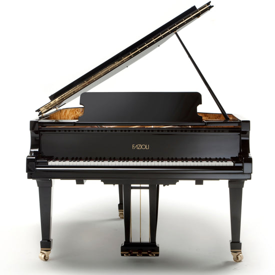 Vue de face du Fazioli F183, piano à queue neuf de 183 cm proposé à la vente par Accord & Co