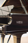 Logo Fazioli sur le F212 d’occasion, piano à queue haut de gamme chez Accord & Co