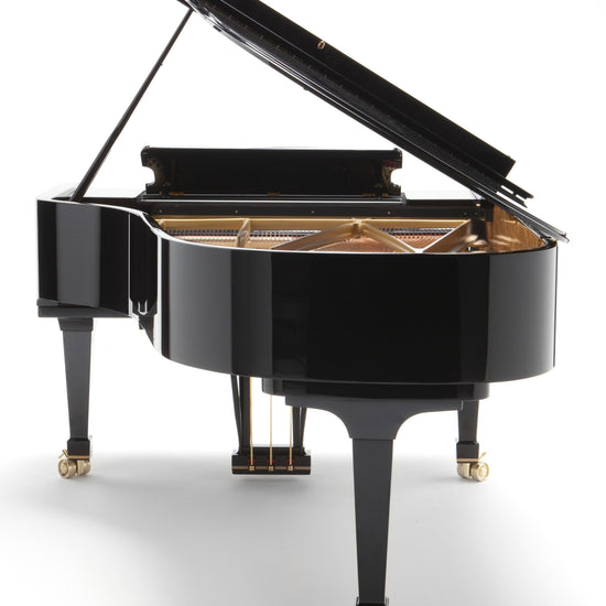 Vue arrière du Fazioli F212 neuf, piano à queue disponible chez Accord & Co en Rhône-Alpes
