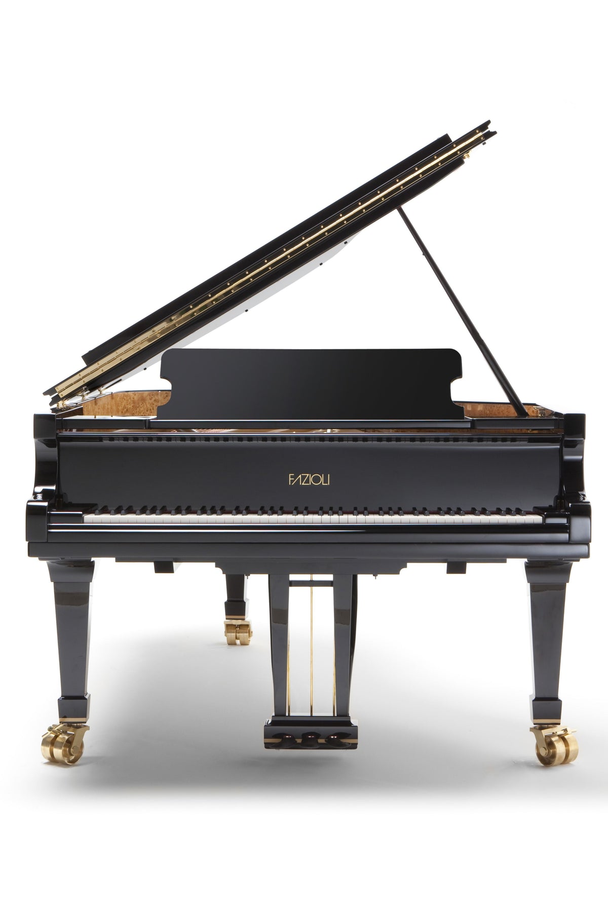 Vue de face du Fazioli F228 neuf, piano à queue de 228 cm proposé à la vente par Accord & Co