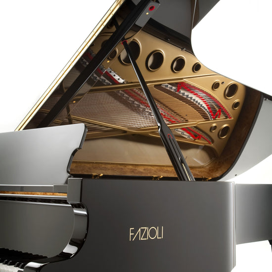 Détail intérieur du Fazioli F308 noir poli, piano à queue de concert neuf proposé par Accord & Co