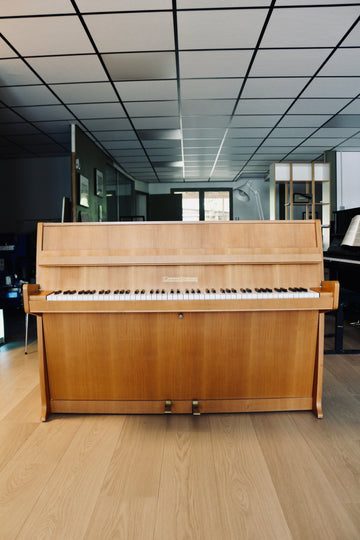 Piano droit Grotrian-Steinweg 100 d’occasion à vendre chez Accord & Co en Rhône-Alpes
