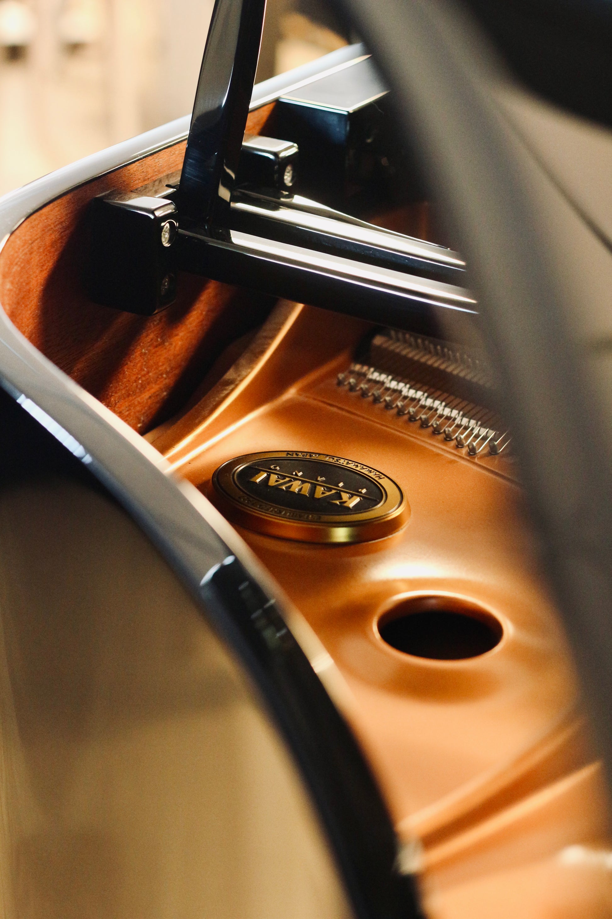 Piano japonais Kawai GX-1 d'occasion révisé en atelier