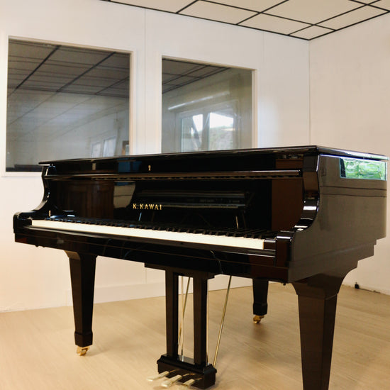 Kawai GX-1 piano à queue noir brillant d'occasion