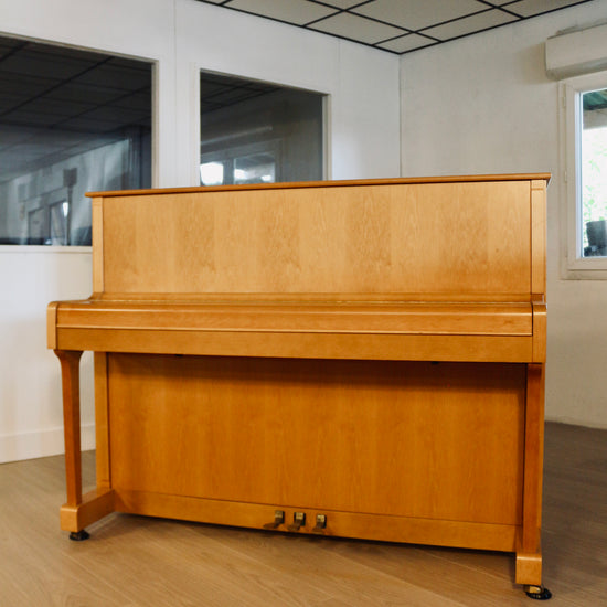 Legnica 116 piano droit d'occasion finition aulne naturel