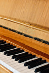Détail des touches du Pleyel 105, piano d’occasion en vente chez Accord & Co en Rhône-Alpes