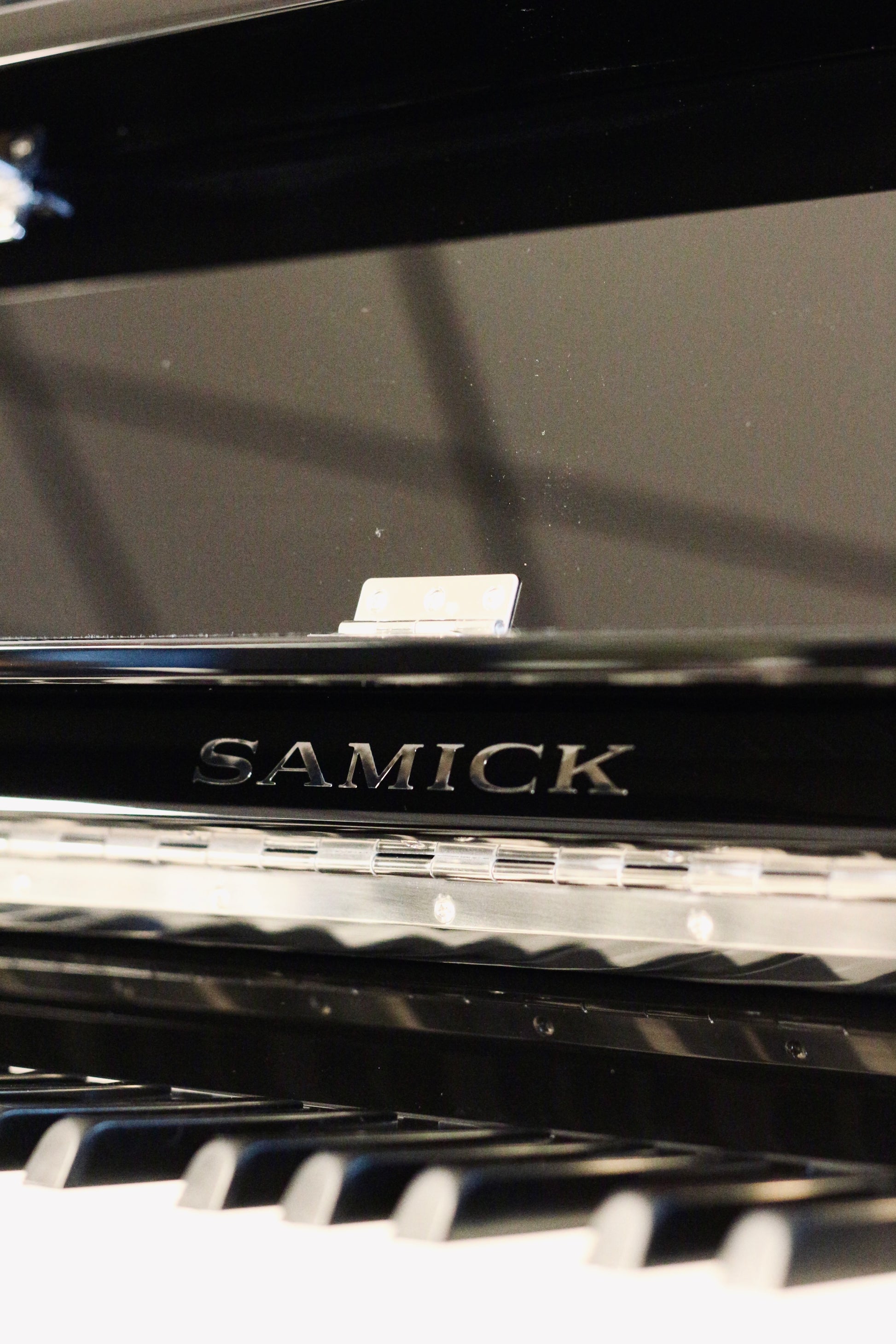 Samick JS115 EB Cosmo piano noir brillant occasion