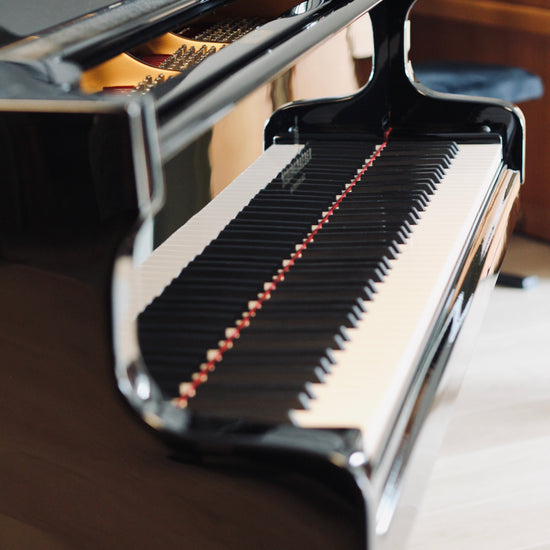 Piano à queue Steingraeber & Söhne A-170 de 170 cm d’occasion à vendre chez Accord & Co